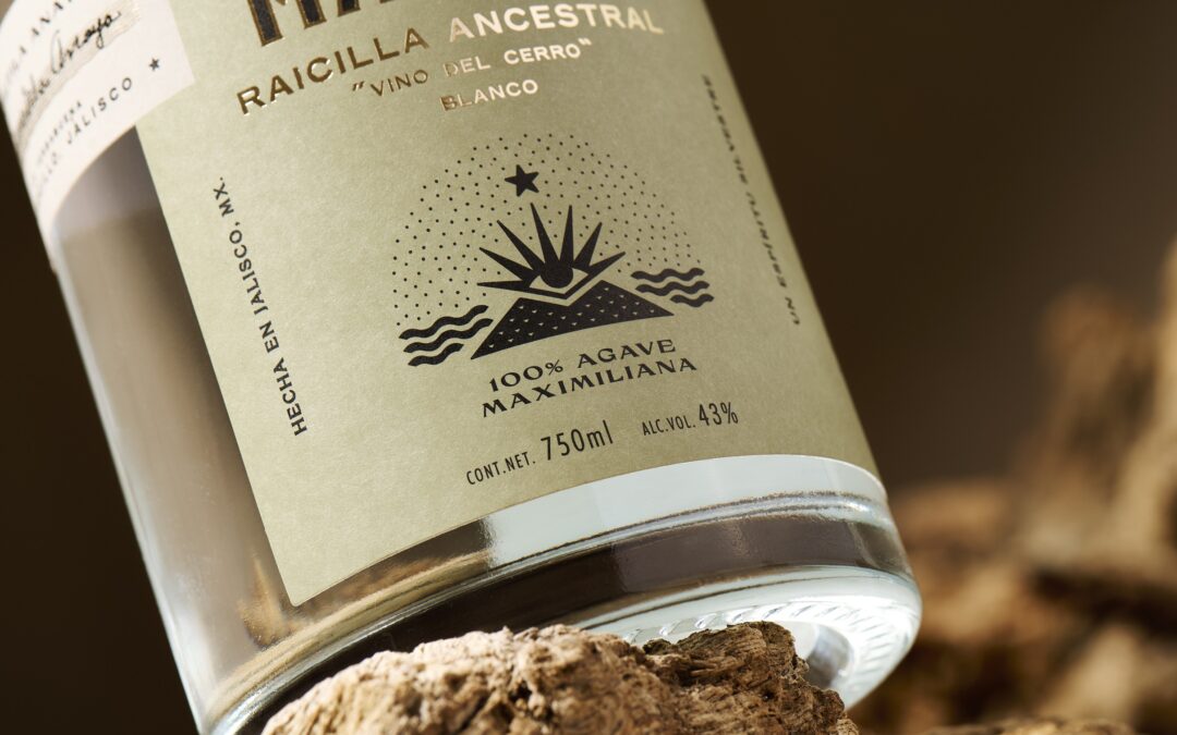 Raicilla ancestral Monte Marea, Detalle de etiqueta.